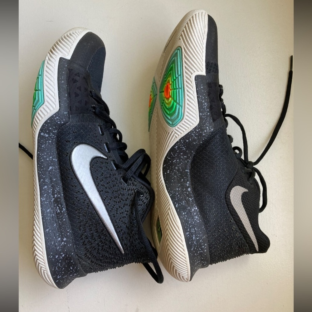 Kyrie Irving Nike basketball shoes